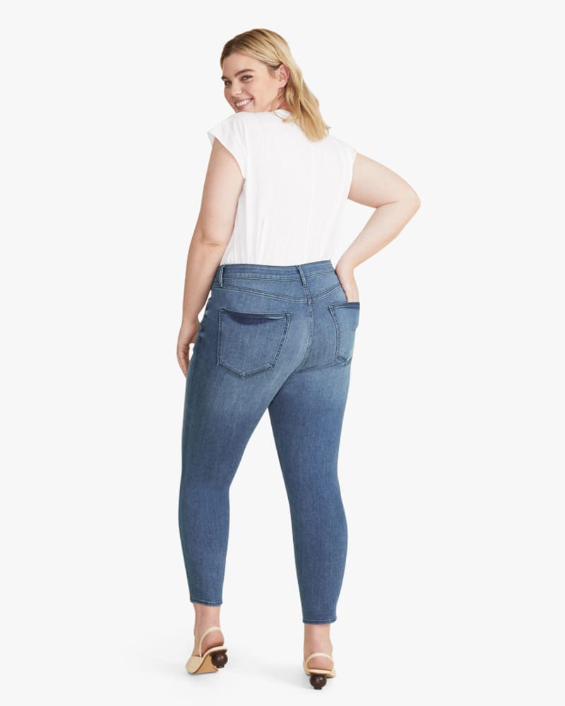 Plus size model wearing Bowery Skinny Jean by Warp + Weft | Dia&Co | dia_product_style_image_id:131143